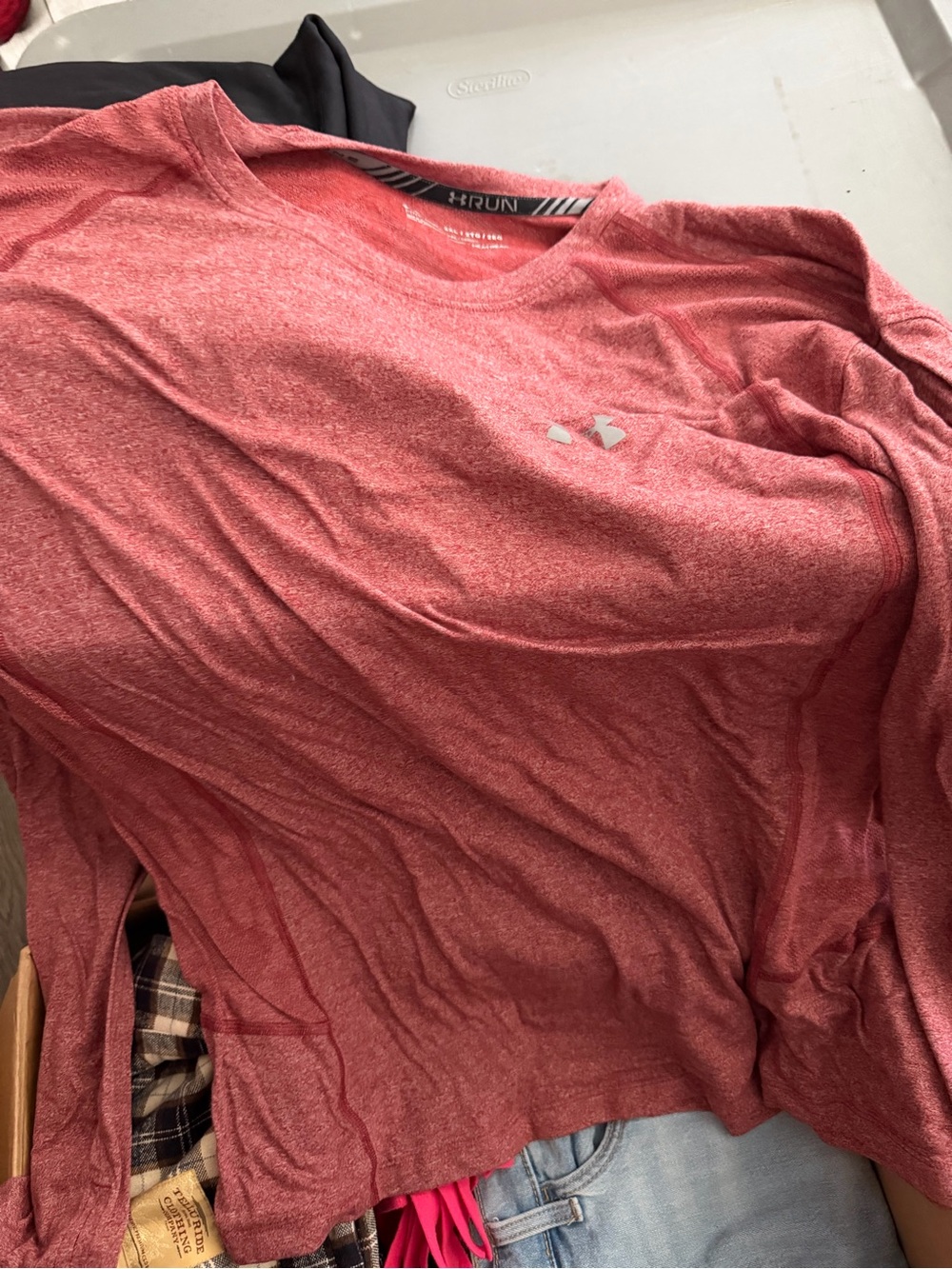 Under Armour Womens Heathered Coral Long-Sleeve Performance Tee